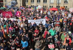 the-party-conference-2016-day-one-mirror